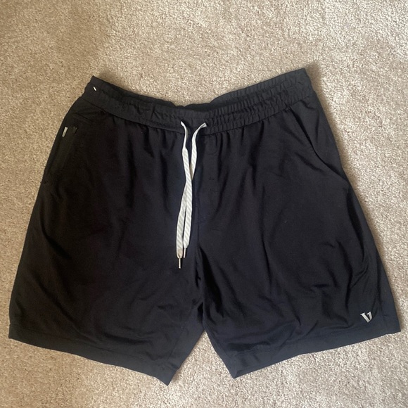 Black Vuori Exercise Shorts - Picture 1 of 2